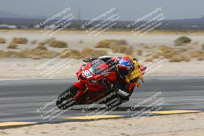 media/Mar-01-2025-Race Pace (Sat) [[ebf7b6e548]]/8-Vested (Turn 4 Inside) 11am/